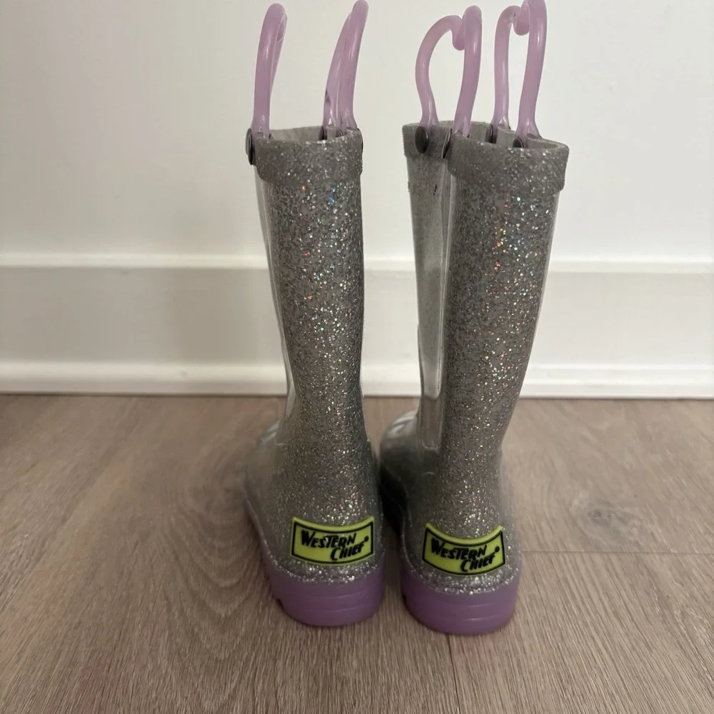 Western Chief Toddler Girls Light Up Rain Boots Size 6 Silver Glitter Waterproof